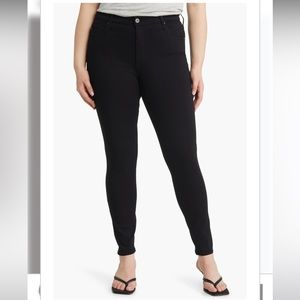 AG Farrah Skinny High-Rise Skinny Jean size 31 in black